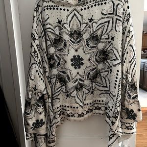 Odd Molly Poncho Style Top “extra large” EUC